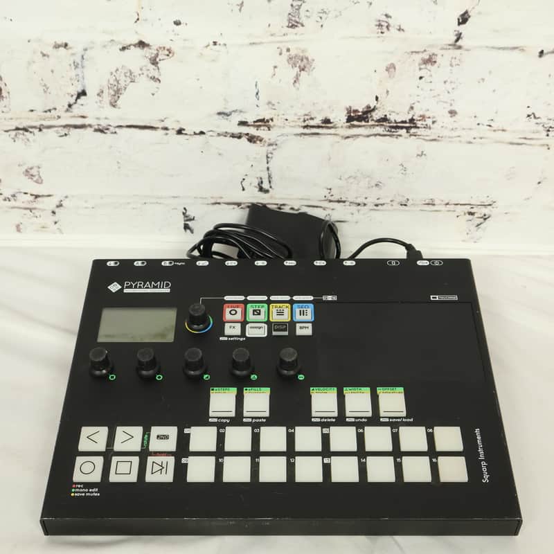 Squarp Instruments Pyramid Polyrhythmic Sampler MK2 w/ Cable