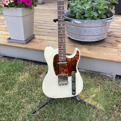 Godin Stadium T Pro - Ozark Cream PRISTINE - FREE SHIPPING! image 2