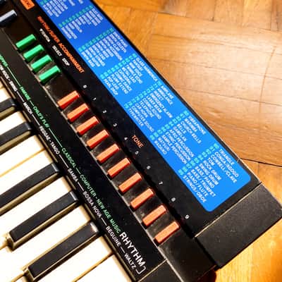Vintage Casio SA-11 (Japan, 1990) – Mini Keyboard Synth, ideal for Circuit Bending! Retro Classic! image 5