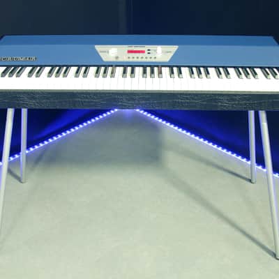 Crumar Seventeen 73-Key Digital Piano with screw in legs and backpack carry case