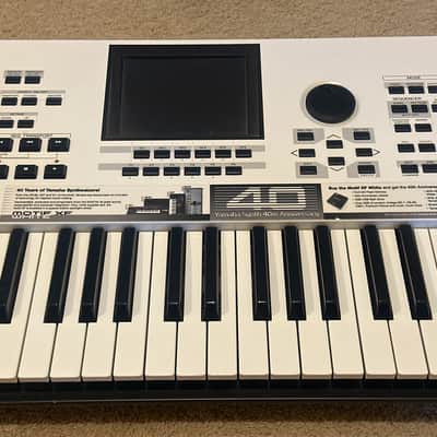 Yamaha Motif XF7 2014 - White image 8