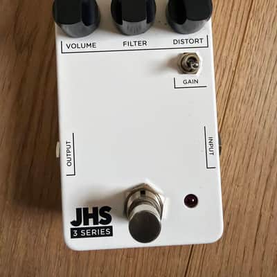 JHS 3 Series Distortion image 1
