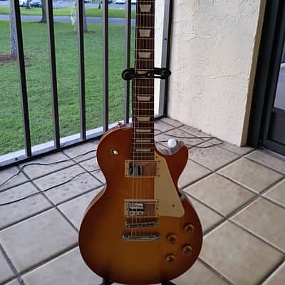 Gibson Les Paul Tribute 2019 - 2024 - Satin Honeyburst w/Original Soft Shell Case image 6