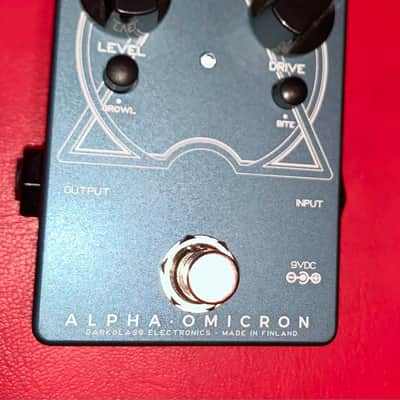 Darkglass Electronics Alpha Omicron Preamp | Reverb