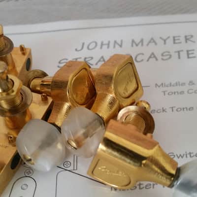 Fender John Mayer BLK Black 1 Schaller German Original Tuners Gold Pearl image 5