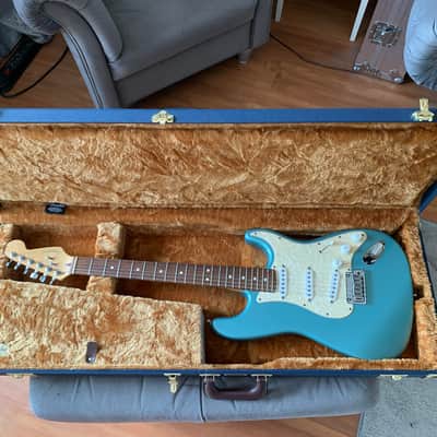 Rare Mint 1997 USA Hot Rodded Fender Roadhouse Stratocaster with Custom Shop Texas Specials, Shallers, VIDEO! image 13