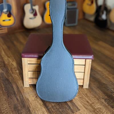El Degas MT4N Acoustic Guitar w/Case (Used) image 5