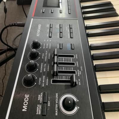 Roland Juno-DS88 Synthesizer image 3