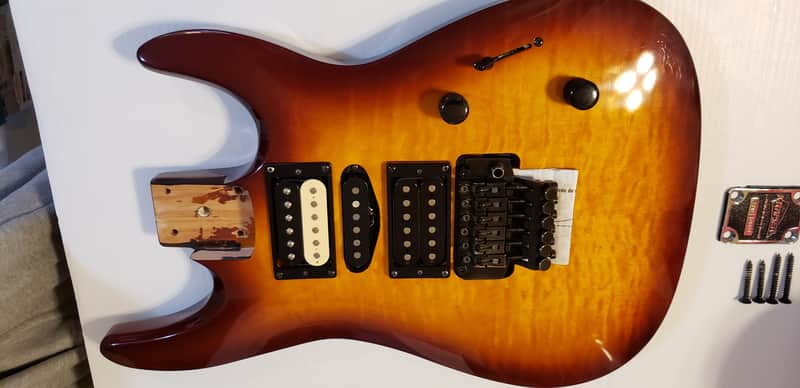Kramer Striker FR424CM quilted maple loaded body Floyd Rose pickups 2000 sunburst image 1
