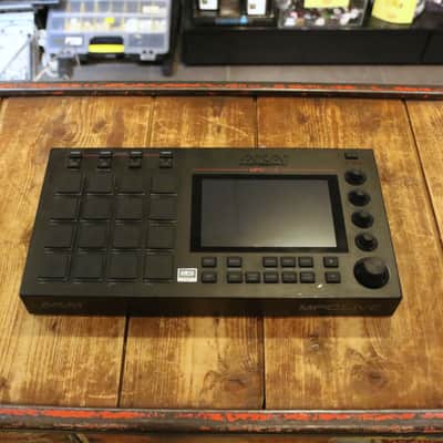 Akai MPC Live Standalone Sampler / Sequencer 2017 - 2020 - Black image 2
