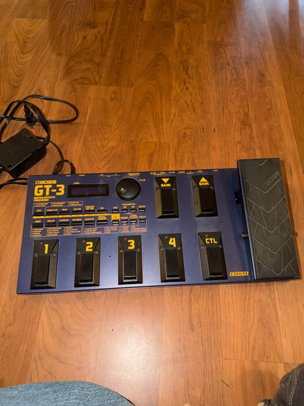 Boss GT-3 Multi-Effect Unit | Reverb