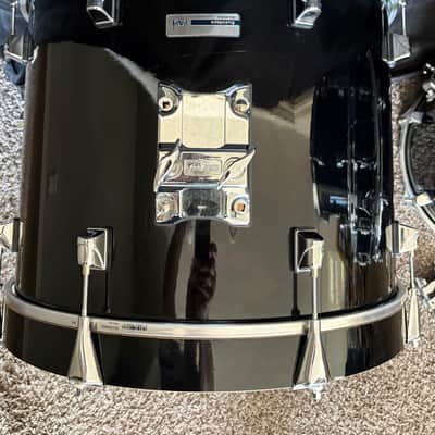Taye Studio Maple 4-piece kit - 20, 10, 15 with matching 5 by 14" snare 2000's - Piano Black Lacquer image 6