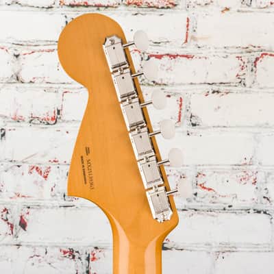 Fender Vintera III Mid '60s Jaguar, Rosewood FB, Shell Pink image 4