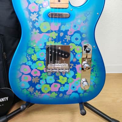 *NEW IN BOX* 2025 Fender Japan Limited Edition Telecaster Blue Flower !! image 2