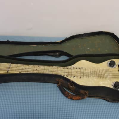 Vintage 1930s Volu-Tone Lap Steel Mother of Pearl Lap Steel Guitar White Sparkle MOP Pearl Valco Will Need New Tuner Buttons & Minor EZ Project TLC Magnatone Supertone Aloha image 9