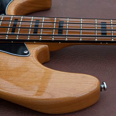 Sire v5  LEFT-HANDED 2nd gen. bass  Alder/ Roasted Maple 4-string image 20