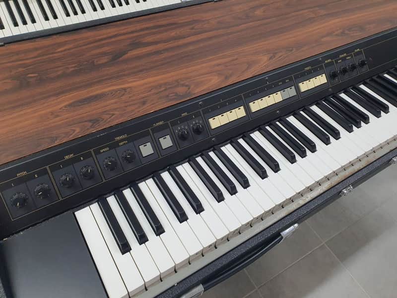 Yamaha CP35 Electric Piano | Reverb