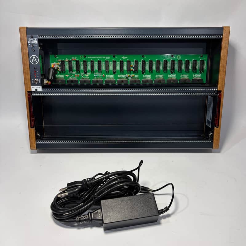 Arturia Rackbrute 6U