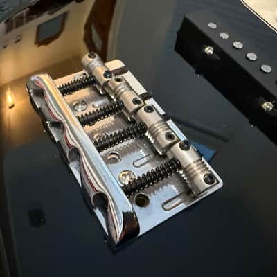 Fender Loaded USA Jazz Body image 4
