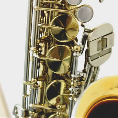King Silver Sonic Alto Sax Clear Lacquered Brass image 4