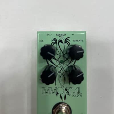 J. Rockett Audio Designs Immortal Echo Delay Mini Guitar Effect Pedal + Box image 3