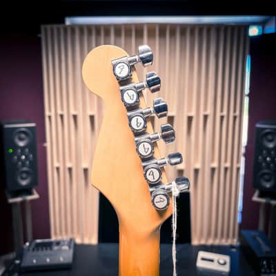 1988 Fender Strat Plus with hardshell case image 9