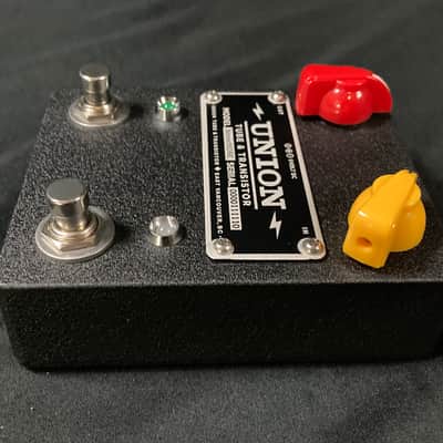 Union Tube & Transistor NeverMore Overdrive - Black - with Wood Box image 4