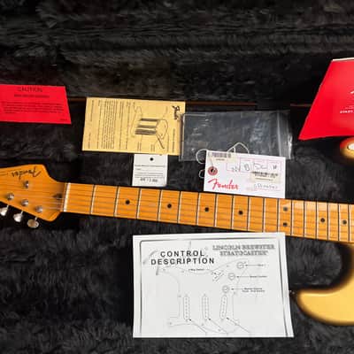 Fender Lincoln Brewster Stratocaster - Present - Aztec Gold image 3