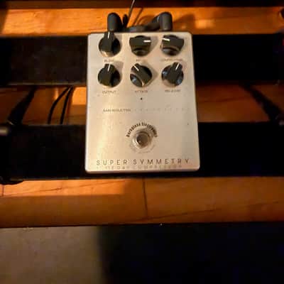 Darkglass Electronics Super Symmetry Compressor | Reverb