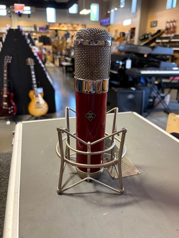 ADK Microphones Z12 Multi-Pattern Class A Valve/Tube Condenser Mic With Case, Power Amp And Shockmount - Red image 1