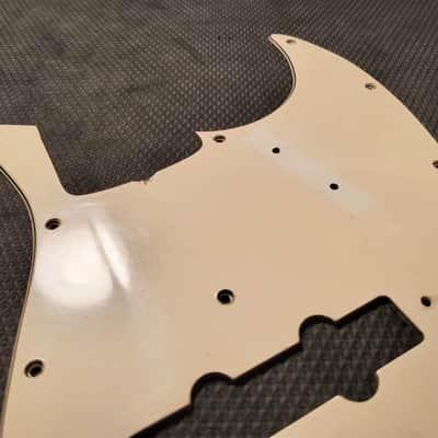 Vintage 1970-1973 Fender Jazz Bass Pickguard - White 3-Ply - 1971 1972 1970s 70s J image 3