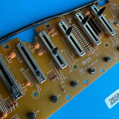 Nektar Impact LX49+ MIDI Keyboard Part: Display Fader Slider Control PCB image 7