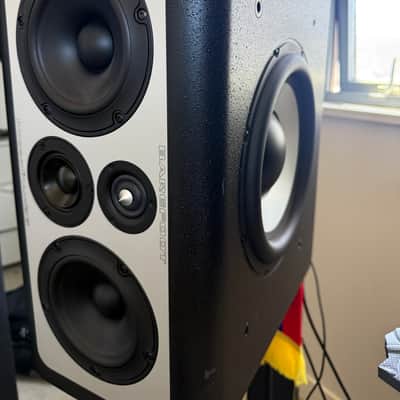 Barefoot Sound MicroMain26 4-Way Active Studio Monitor - Pair image 1