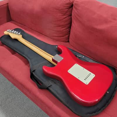 Fender California Stratocaster with Maple Fretboard with Gigbag 1997 - Candy Apple Red image 14