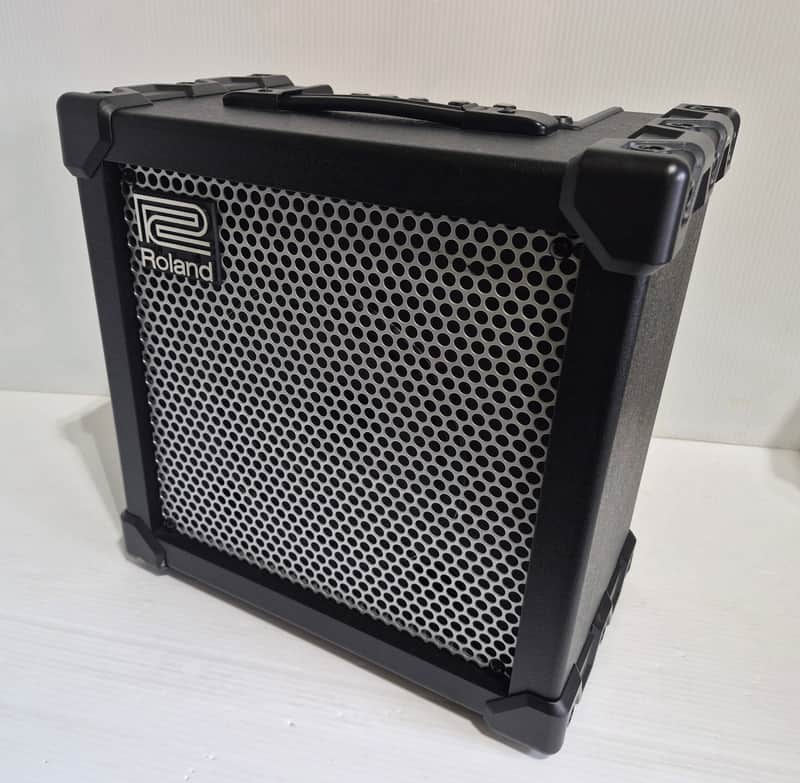 ギター ZST-10R & Roland Cube-20GX Roland CUBE-20GX Guitar Amplifier Sound Preview - YouTube