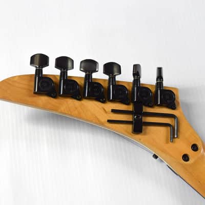 Kramer Baretta II Late 80's - Early 90's - Red image 11