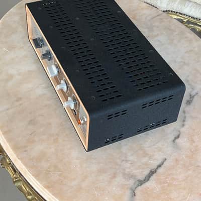 UNIVERSAL AUDIO UAFX OX Amp Top Box image 3