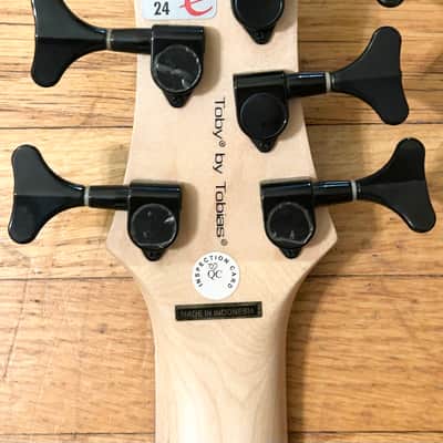Tobias Toby V 5 String Bass Sunburst image 4
