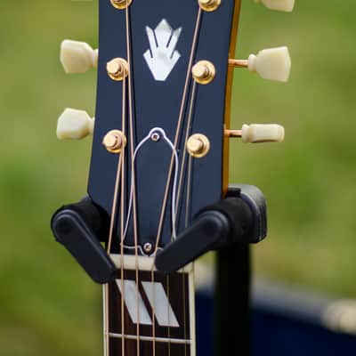 Gibson Hummingbird Artist 2008 Honeyburst image 5