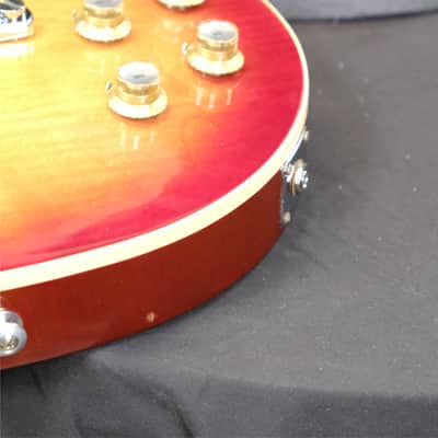 Gibson Les Paul Standard 2018 Heritage Cherry Sunburst image 8