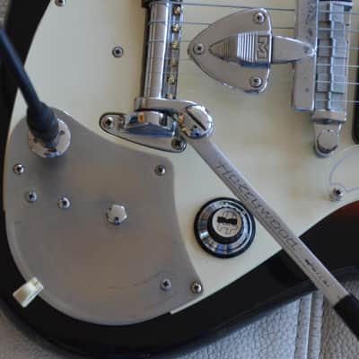 superb and very rare solid body style jaguar mid 60 'in good condition for its age +gigbag Gibson image 5