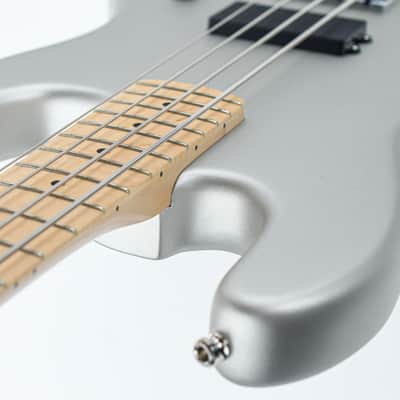 Fender Flea Signature Active Jazz Bass Satin Inca Silver image 12