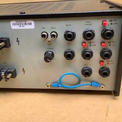 Monacor  PA 1202 power amp mixer rack 19”  powered mixer image 9