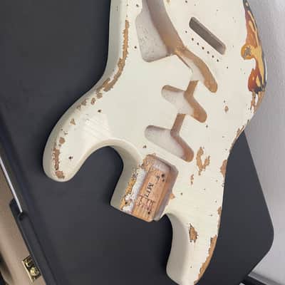 MJT body Aged Nitro Fender Stratocaster Olympic White over 3-Tone Burst reliced image 3