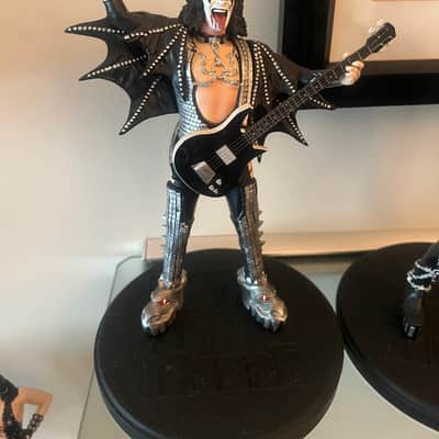 KnuckleBonz KISS Alive 2 Statues - RARE! image 2
