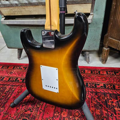 1994 Fender 54' Reissue Stratocaster ST-54  MIJ Sunburst image 6
