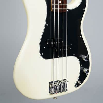 Fender Japan PB-70 Precision Bass CIJ 1997 - Olympic White image 2
