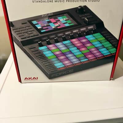 Akai Force Standalone Music Production / DJ Performance System 2019 - Black image 10