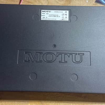 MOTU 16A Thunderbolt / USB 2.0 Audio Interface 2014 - Present - Black image 2