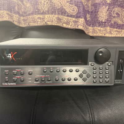 E-MU Systems E4X Turbo Rackmount 128-Voice Sampler Workstation 1996 - Black